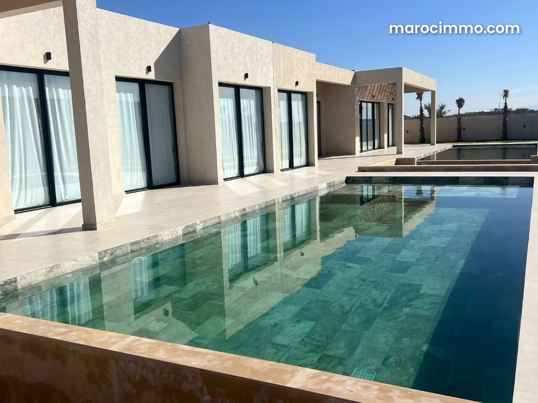 5-Bedroom Villa with Pool, Ouarzazate Road, Marrakech — Marrakesh