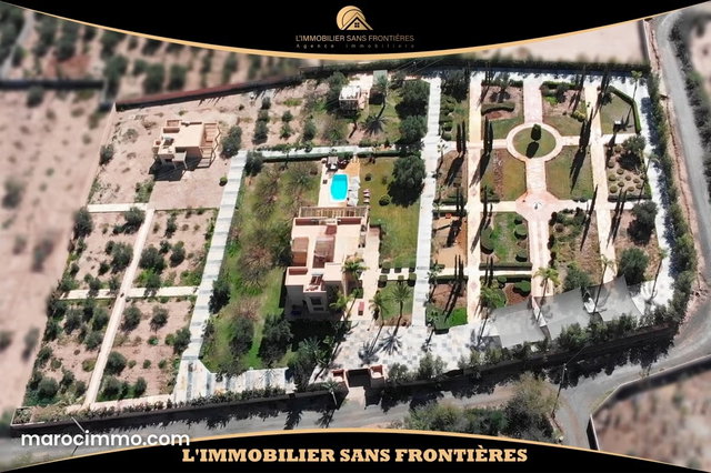 Mansion for rent in Souihla km16, Marrakech — Private pool — 1 hectare — 2