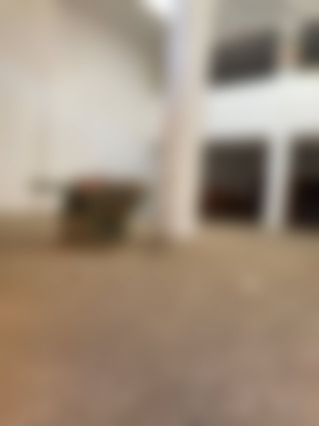 محل تجاري واسع للإيجار بآيت ملّول — 2