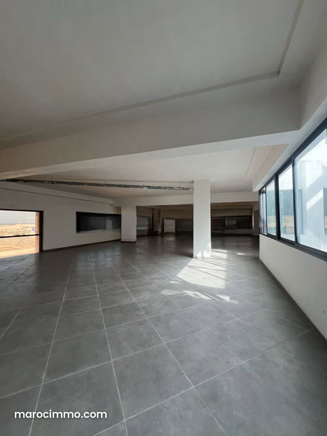Plateaux Bureaux en location – La zone Franche — 4