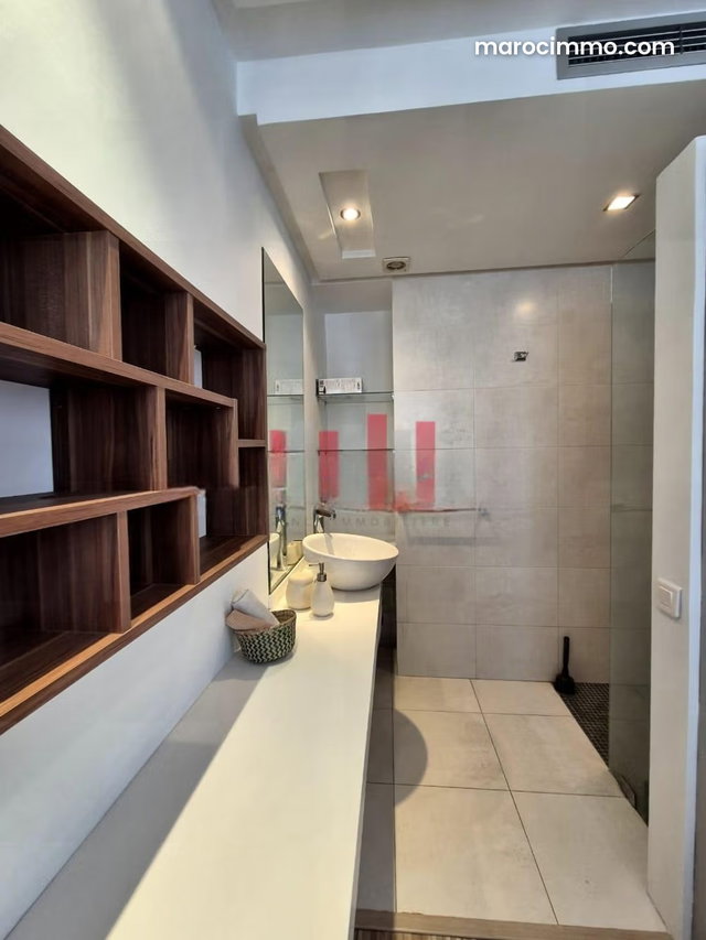 Louez cet appartement à Bourgogne Ouest. 1 chambre. Meublé — 5