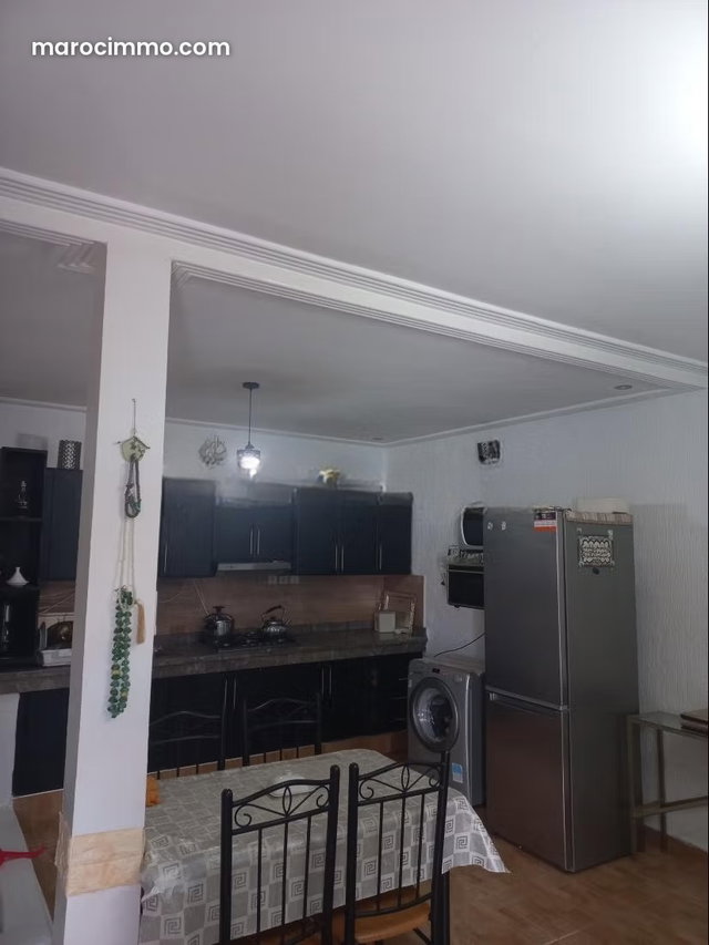 Location d'un appartement à Cente. 1 Pièce. TV — 4