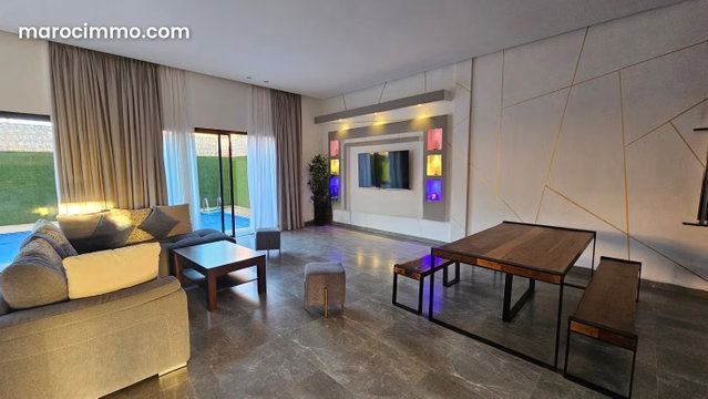 Villa a 5 min de attakadao — 3