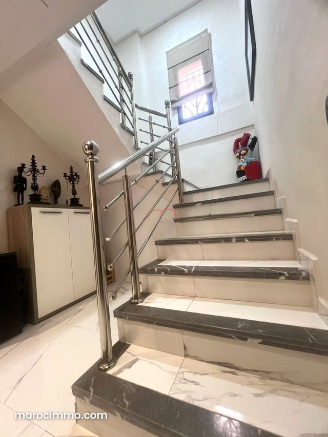 Sale Apartment in Guéliz — 4