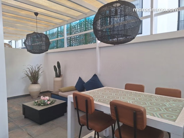 T2 meublé de 63m2²– 1 chambre – grande terrasse — 3