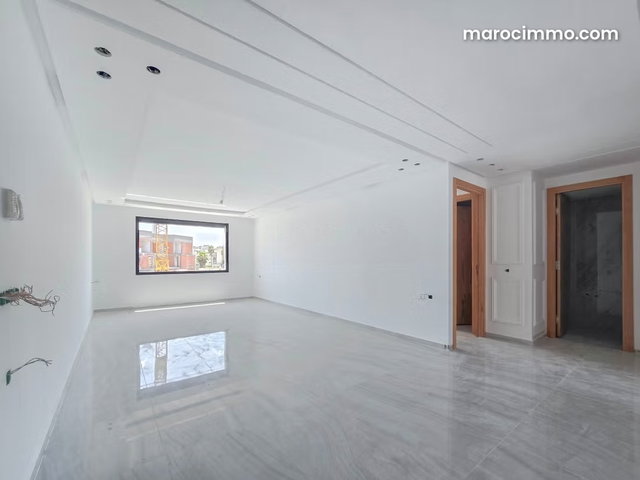 3-Bedroom Apartment of Standing – L'Oasis Quarter — 5