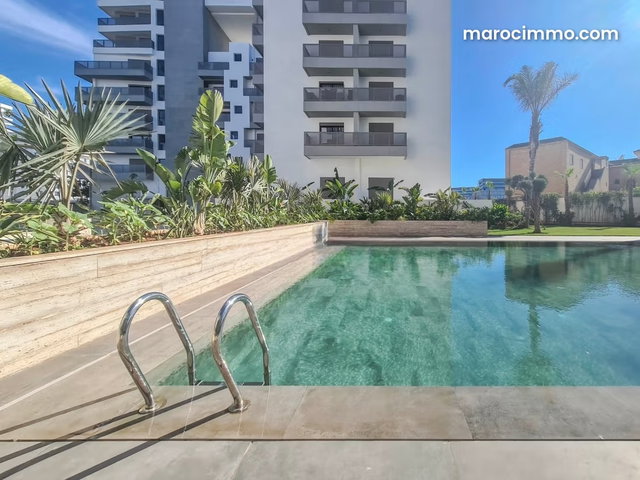 • Superbe 3 Chambres avec Terrasse au Cœur du CFC — 2