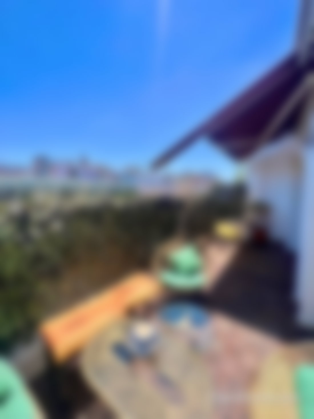 160 sqm apartment, 3 bedrooms for rent in Racine, Casablanca