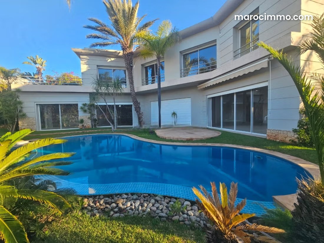 700 m² Villa with Pool and Garden for Rent in Anfa, Casablanca — Casablanca