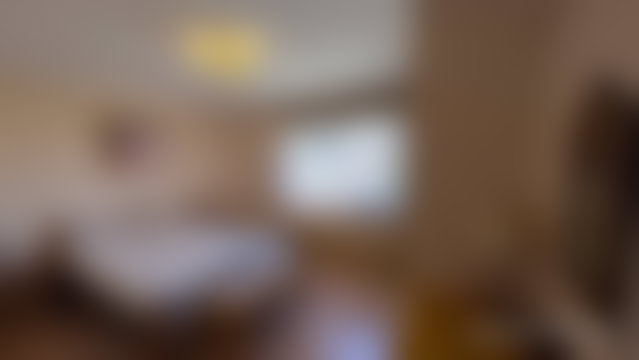 فيلا رحبة بحديقة فسيحة للبيع بحي أمرشيش في مراكش — 4