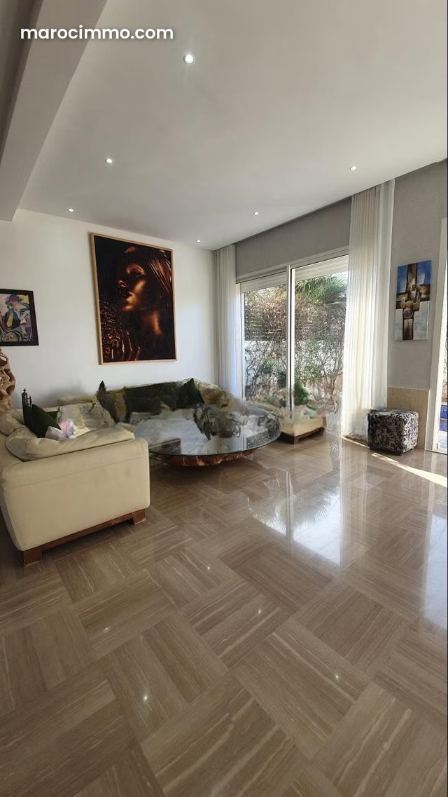 Villa haut standing à louer à Ain Diab — 5