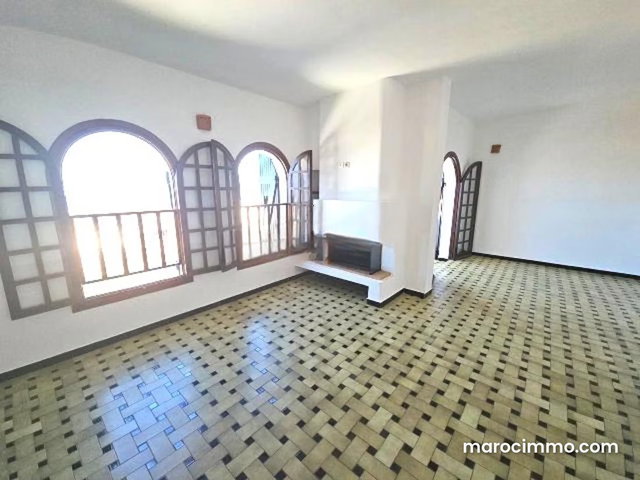 Jolie villa en location Ã Harhoura — 2