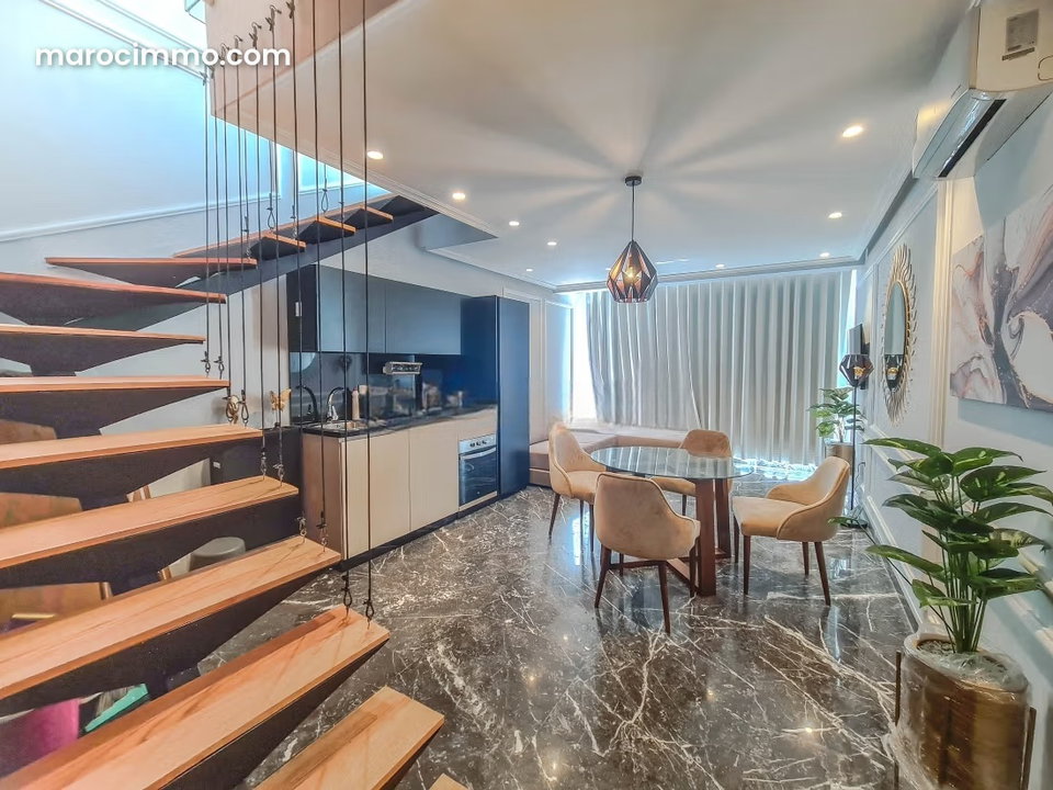 Luxueux duplex meublé à vendre à la Ferme Bretonne