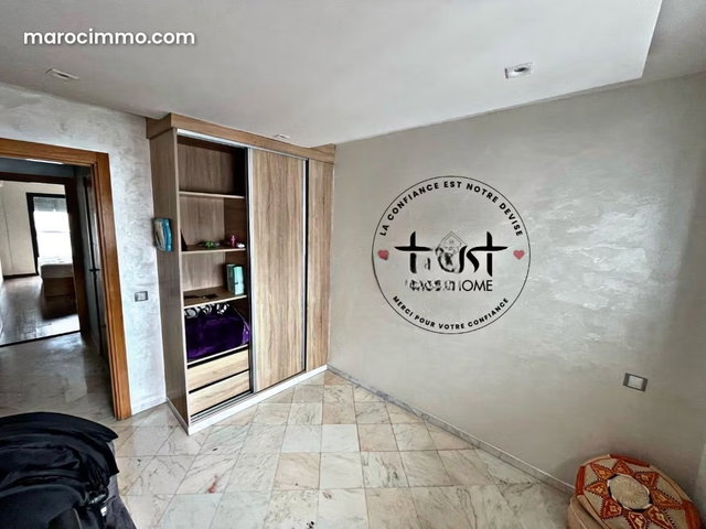 Bel Appartement au quartier des hôpitaux — 5