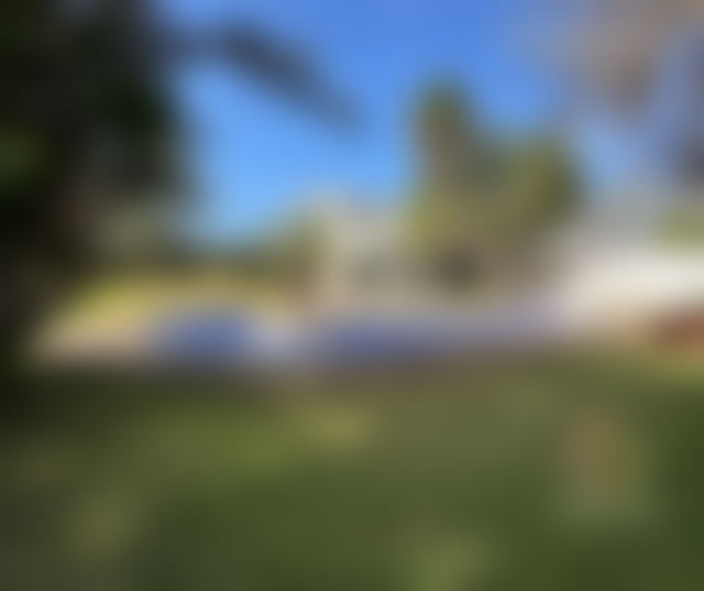 870 m² Villa with 2,347 m² Grounds in Souissi, Rabat — Rabat