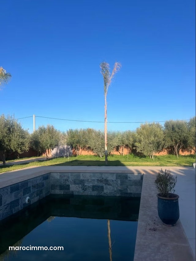 Maison de luxe à vendre à Sidi Abdallah Ghiat km 8 — 3