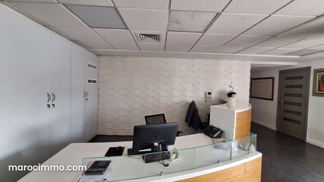 198 m² Office New 8th Floor Terrace — 2
