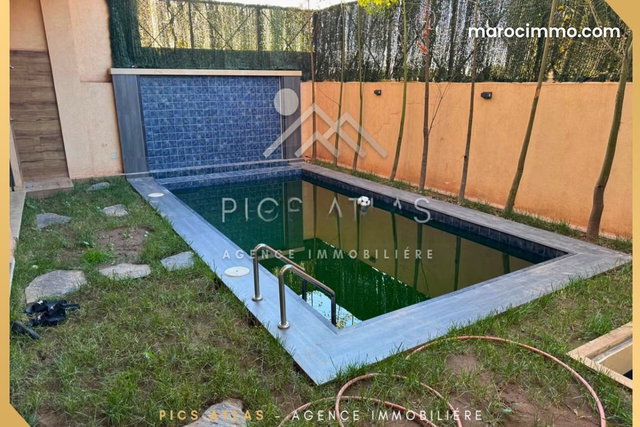 Villa de luxe à vendre, 265 m², Agdal — 2