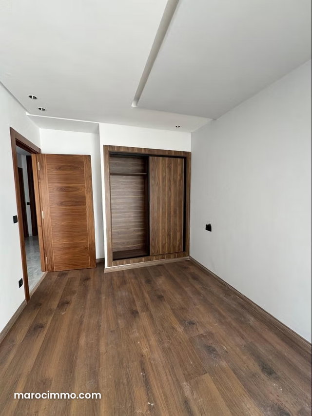 Premium Studio with Terrace — 5