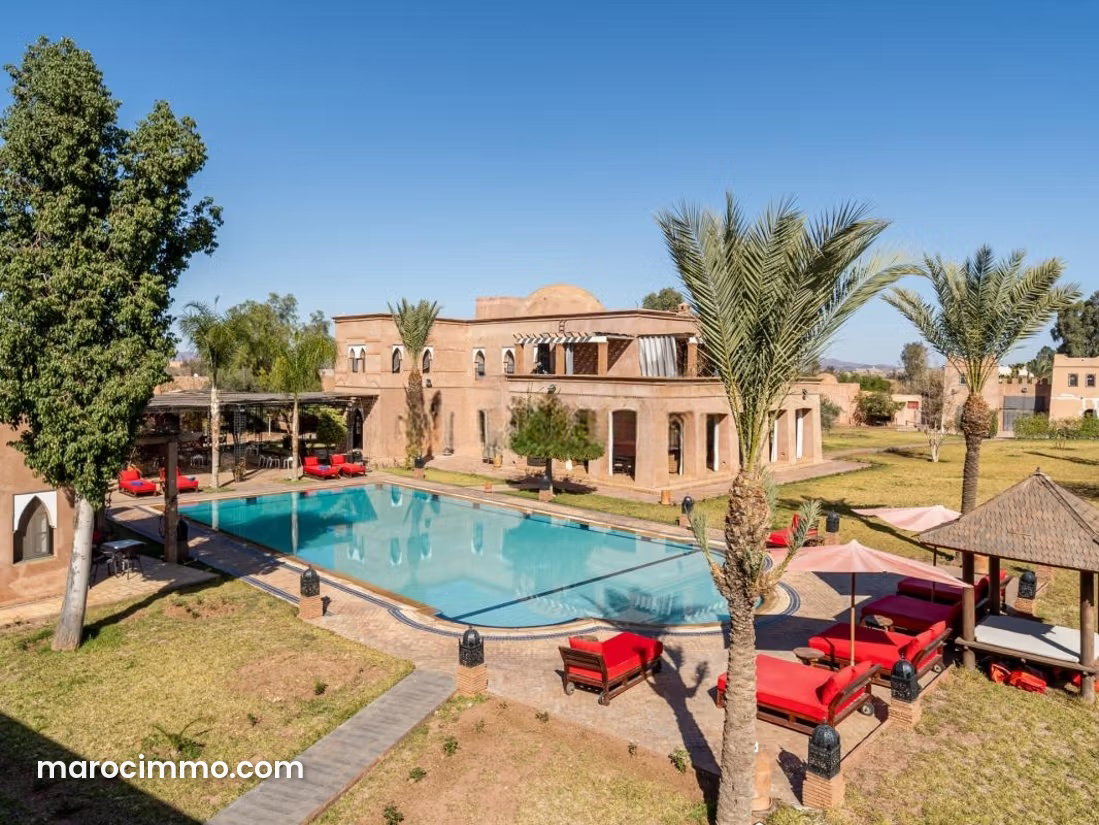 Villa d'hôtes 1800 m², 12 suites, vue Atlas, Route de Fès Marrakech — Marrakech
