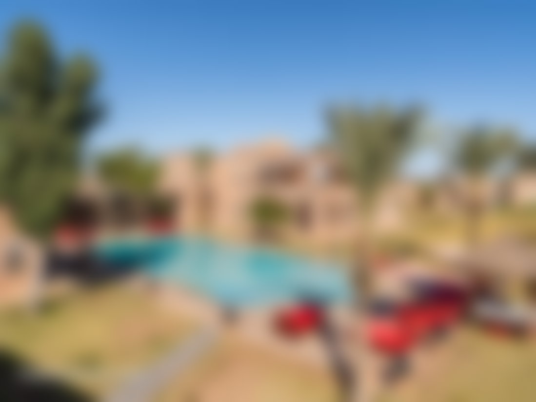 Villa d'hôtes 1800 m², 12 suites, vue Atlas, Route de Fès Marrakech