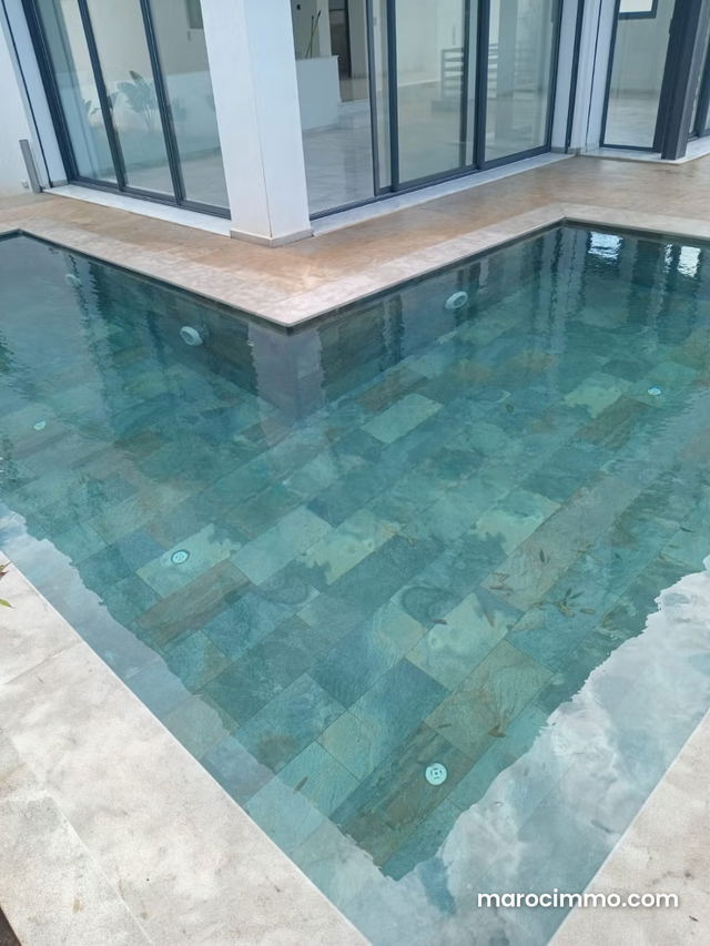 Jolie villa neuve 4CH avec piscine et rooftop — دار بوعزة