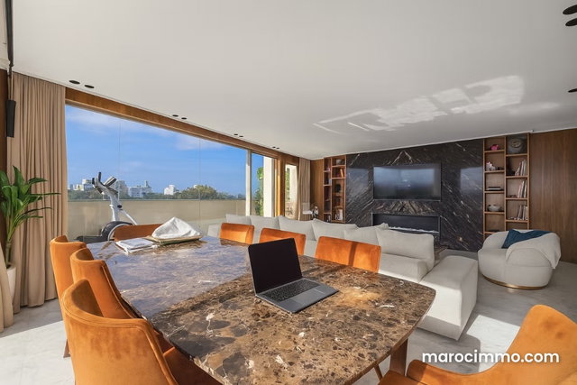 Upper Floor & Panoramic View over CFC – Exceptional Apartment — 2