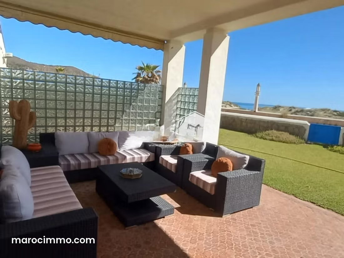 4-Bedroom Sea-View Villa with Direct Beach Access, Cabo Negro — Cabo Negro