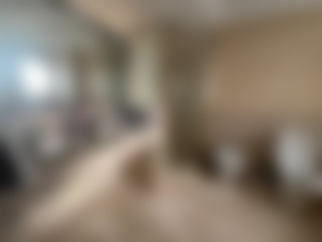 فيلا فاخرة بإطلالة مباشرة على البحر للبيع بعين الذئاب — 2
