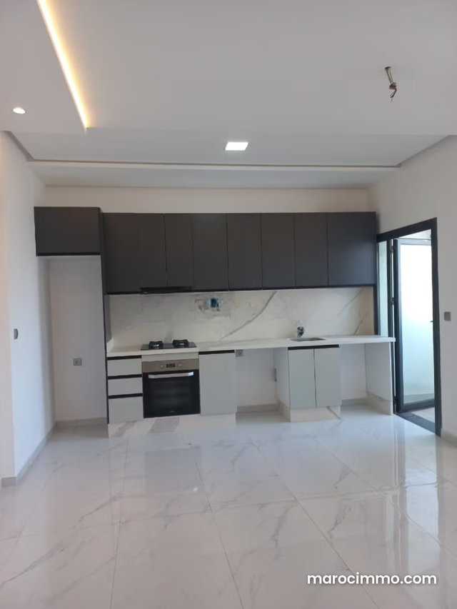 Studio Moderne à Vendre – Belle Finition — 3