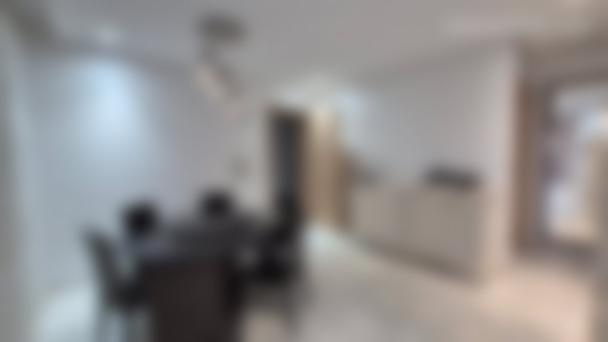 شقة مشرقة للإيجار بالمدينة الخضراء بوسكورة