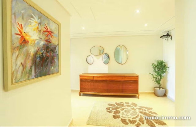 Appartement à Louer de 150.0 m² à Casablanca, Bourgogne Anfa — 3