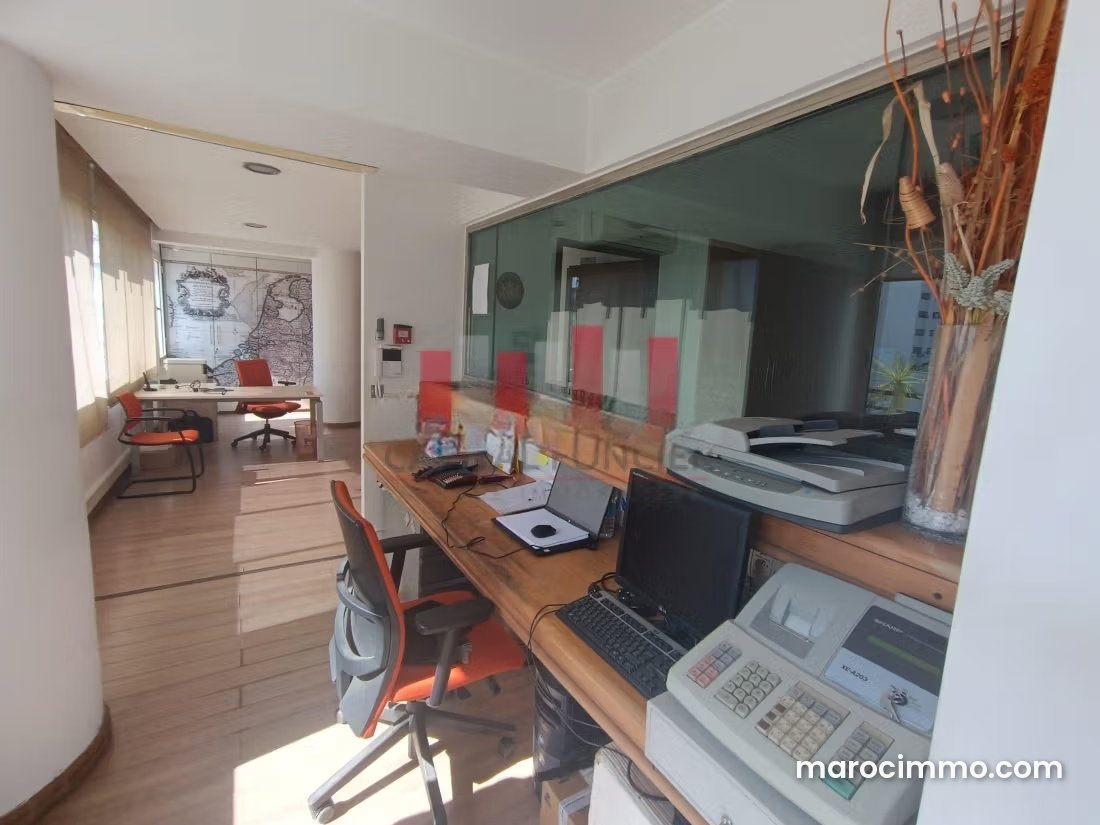 106 m² Office for Lease in Casablanca Finance City — Casablanca