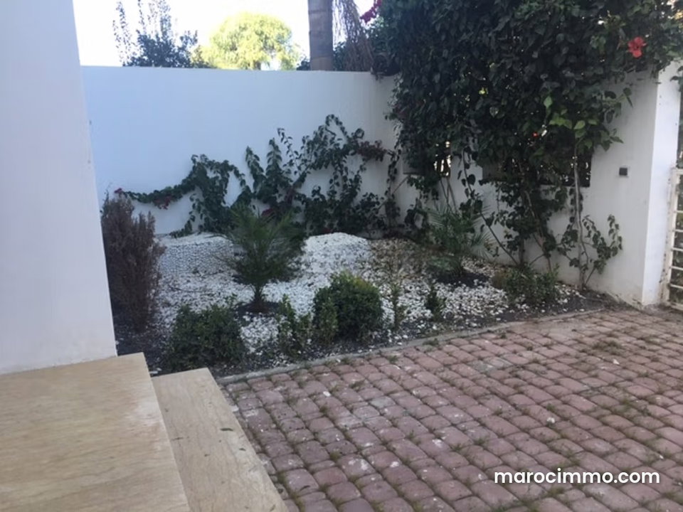 Building for sale 192 m2 with 3 floors in Gauthier