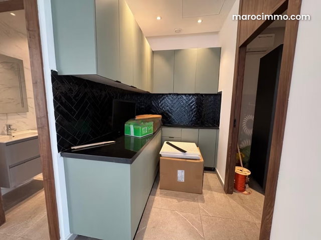 Bureau Prime 248 M² Neuf Aménagé A Sidi Maârouf — 3