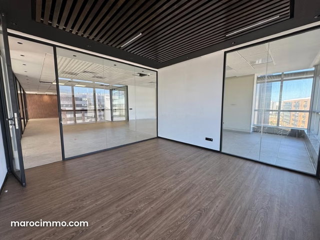 Bureau Prime 248 M² Neuf Aménagé A Sidi Maârouf — 2