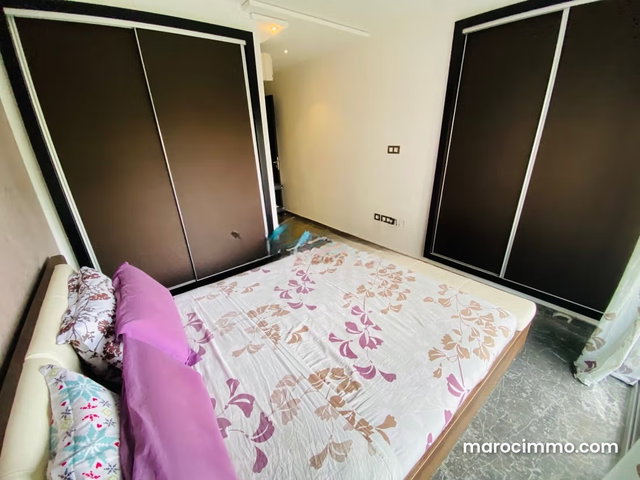 Superbe appartement meublé à louer dans un complexe avec piscine situé à Tanger, Malabata — 2