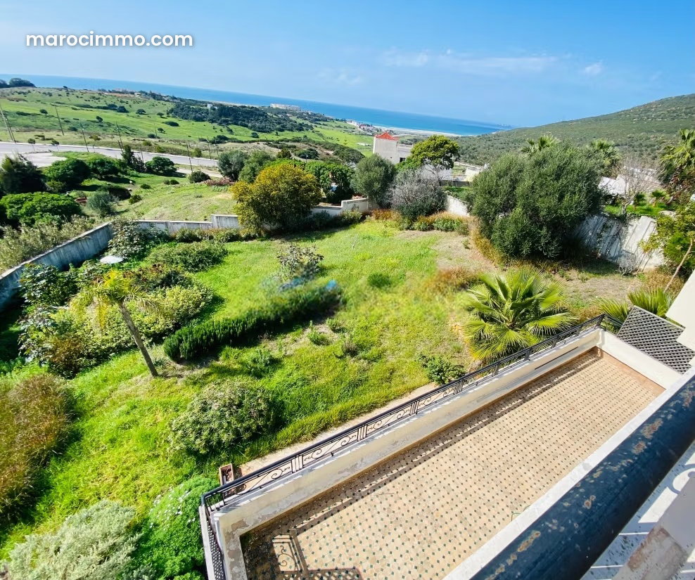 Villa 268 m² sur 1665 m² de terrain, vue mer, Mediouna Tanger — Tanger