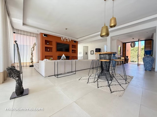 Villa de Plain Pied avec VNA à Vendre – Route de l’Ourika Marrakech, Piscine et Jacuzzi Chauffés — 3
