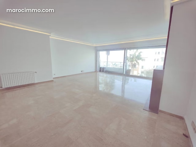 Bel appartement moderne vue sur la mer à Ain Diab 18 — 2