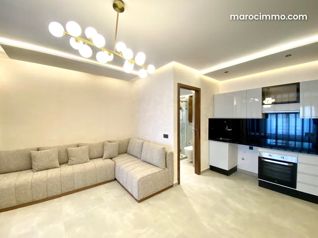 6-Room Apartment for Sale, Quartier des Hôpitaux, Casablanca — Casablanca
