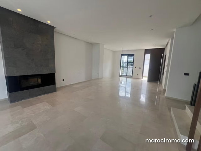 Villa neuve à louer à Bouskoura villa verte — 3