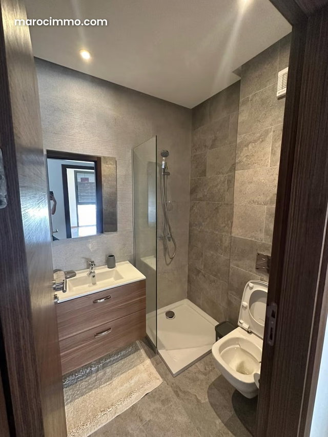 Beautiful 5-Bedroom Apartment for Rent — 2