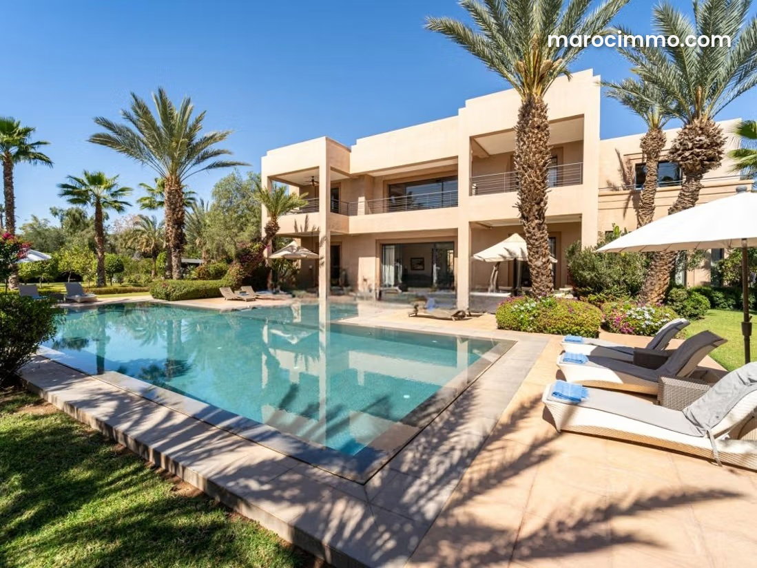 Villa 950 m² Route de Ouarzazate, Marrakech, 8 suites avec patio — Marrakech