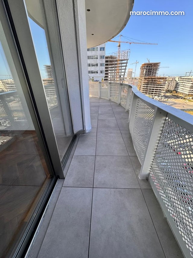 Beautiful studio for sale — 2