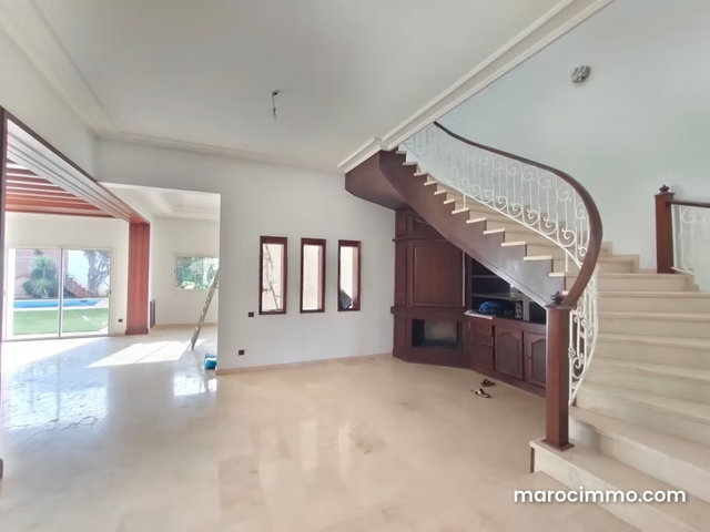T5 Villa for Rent - 4 Bedrooms - Pool — 4