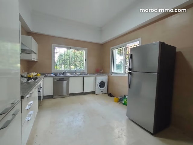 T5 Villa for Rent - 4 Bedrooms - Pool — 5