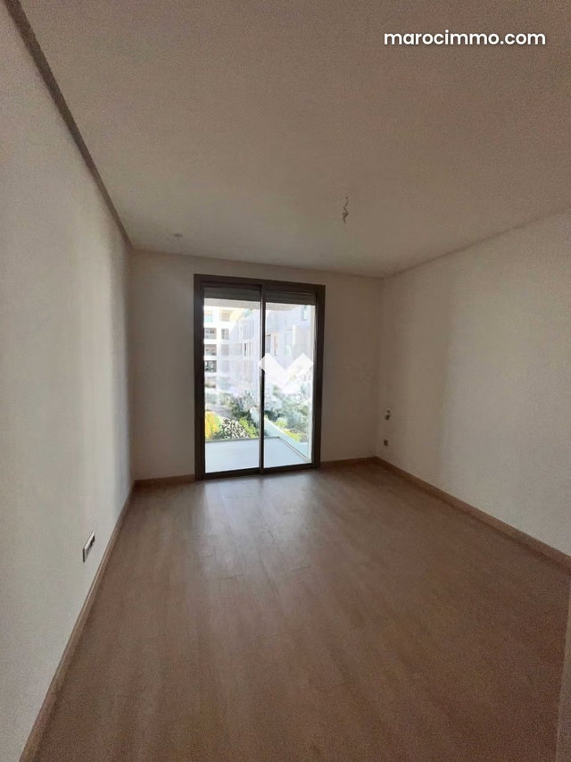 Appartement à Louer de 115.0 m² à Rabat, Dar Essalam — 5