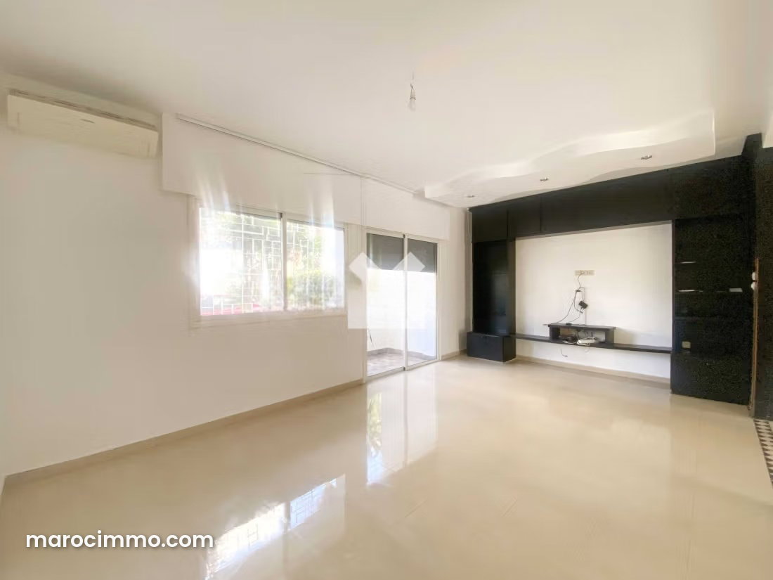 Family Apartment with Garden and Garage in CIL, Casablanca — Casablanca