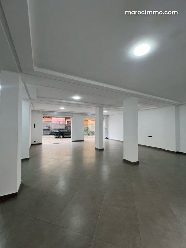 Local Commercial en location – Quartier Mowadifin — 2